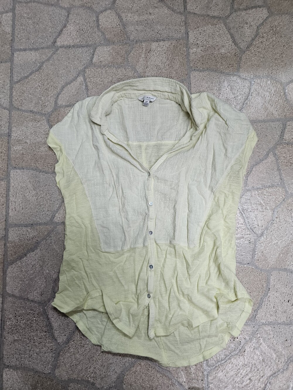 Lucky Brand Pale Yellow Lightweight Button-Down Women's Top